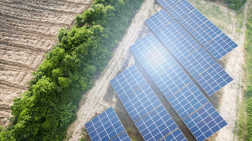 Földre telepített napelem